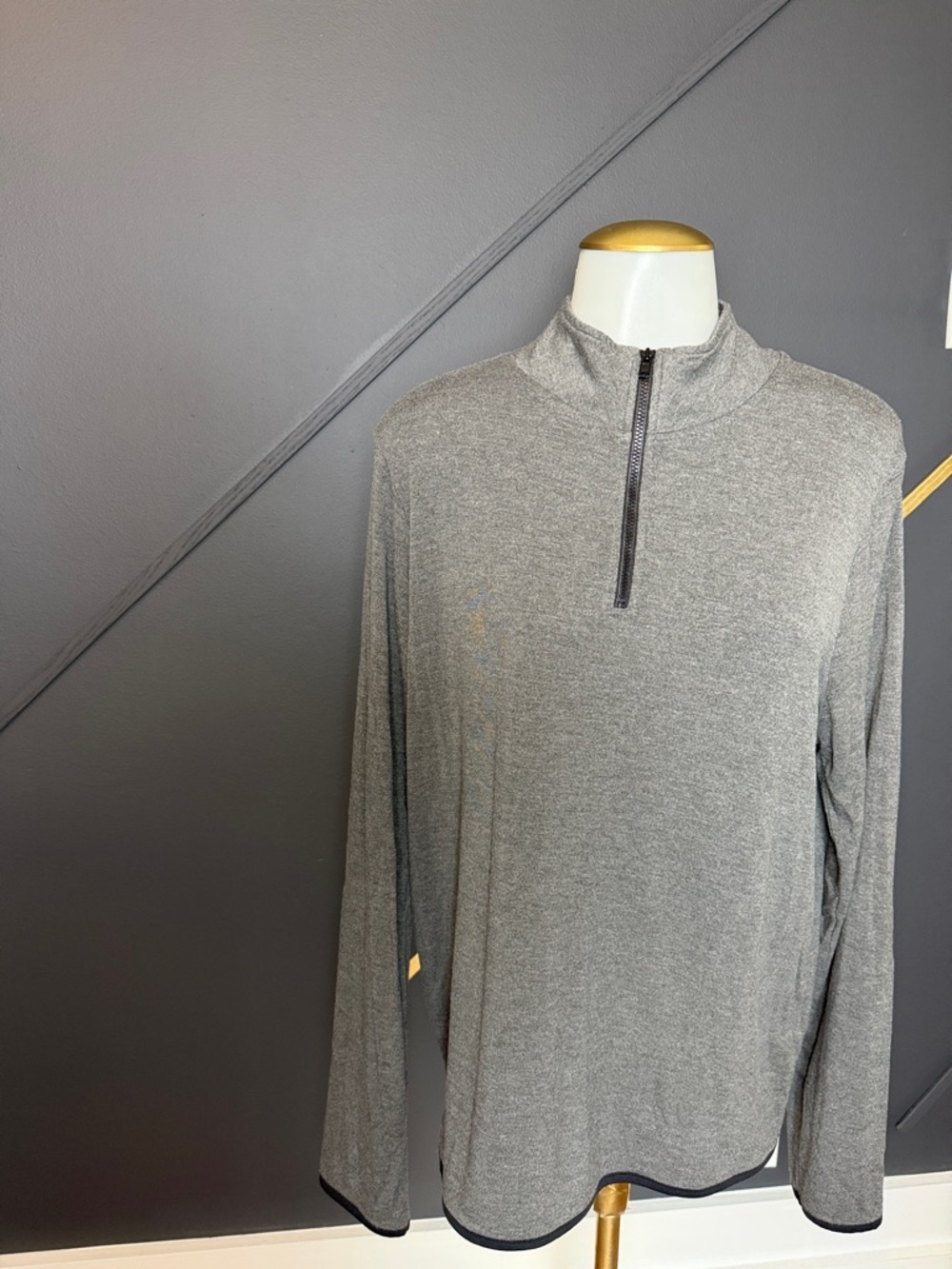 Threads 4 Thought Men's Gray Quarter-Zip Pullover